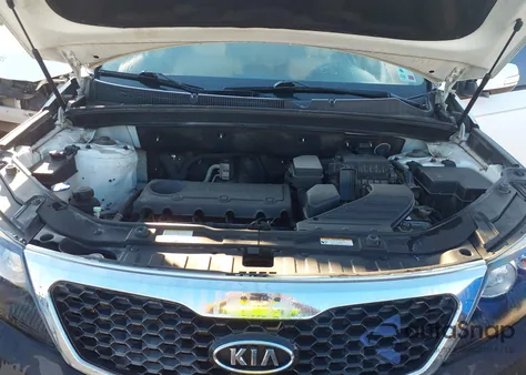 2012 Kia Sorento Lx из США, поврежденный, VIN 5XYKT3A17CG261018